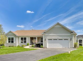1126 Oak Point Ct, Antioch, IL 60002