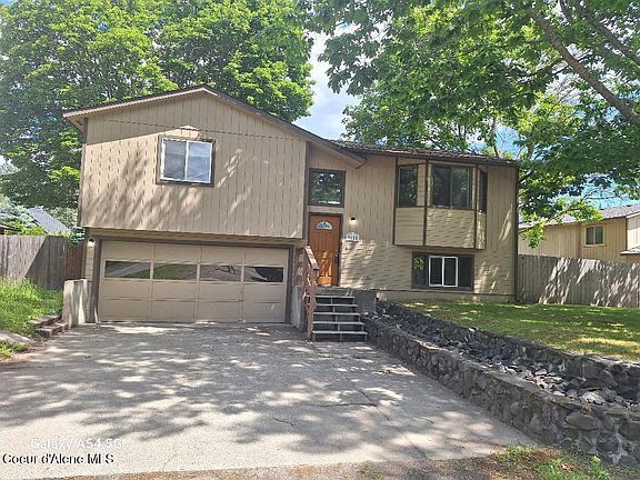 2nd image of 9704 N Hillview Dr