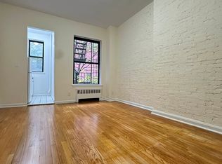 432 E 89th St #1C, New York, NY 10128