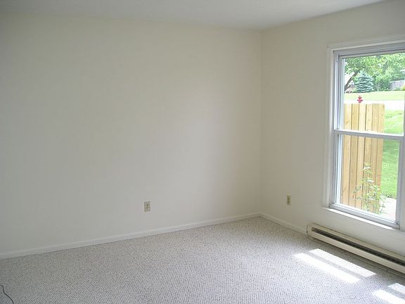 4th image of 1173 S High St APT C