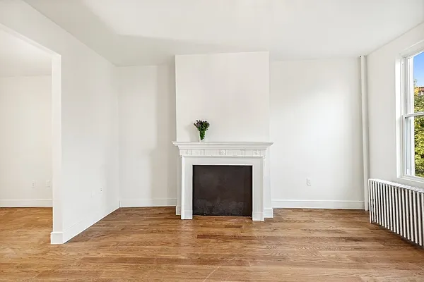 Rented by Corcoran | media 27