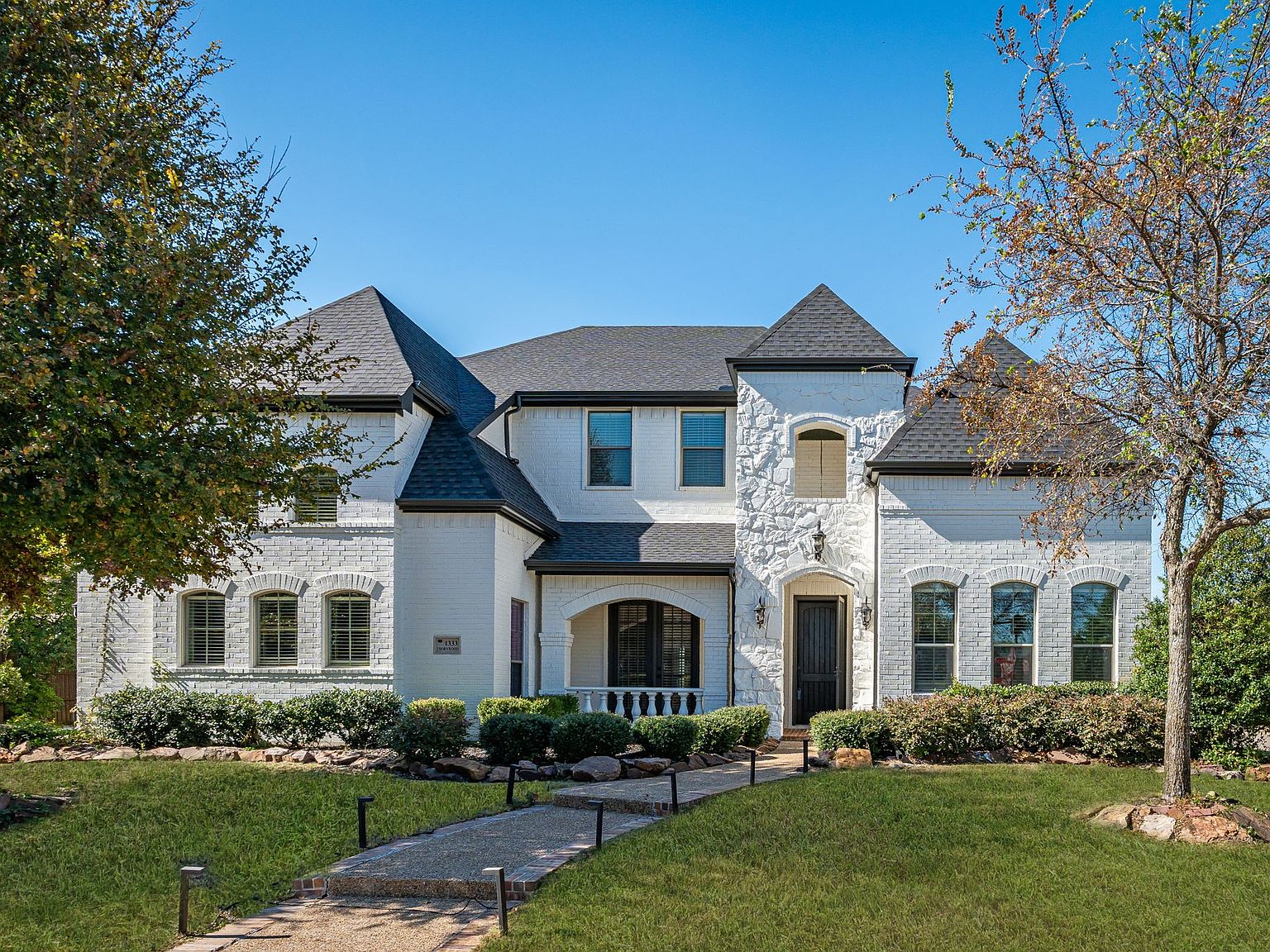 1333 Thornwood Dr, Murphy, TX 75094 | MLS #21104550 | Zillow