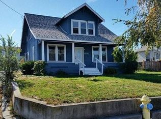 1300 E 10th St, The Dalles, OR