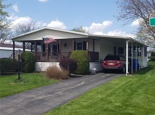6402 Kims Dr, Victor, NY 14564