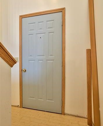 2nd image of 15305 Green Ave