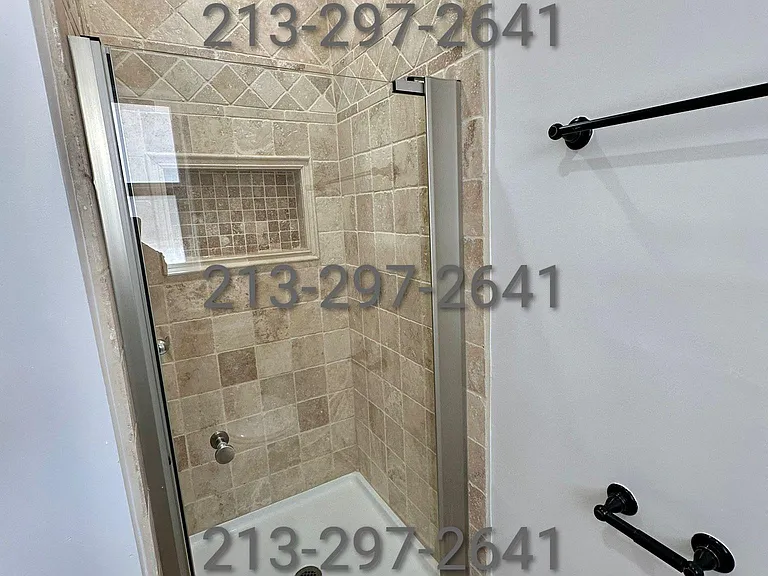 1837 N Kingsley Dr #9 — Photo 5
