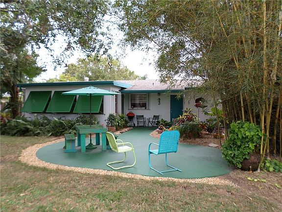5th image of 1429 SW Ibis St