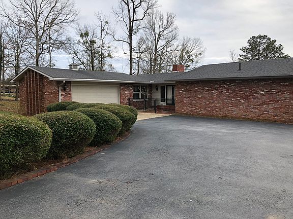 Mostly brick exterior
