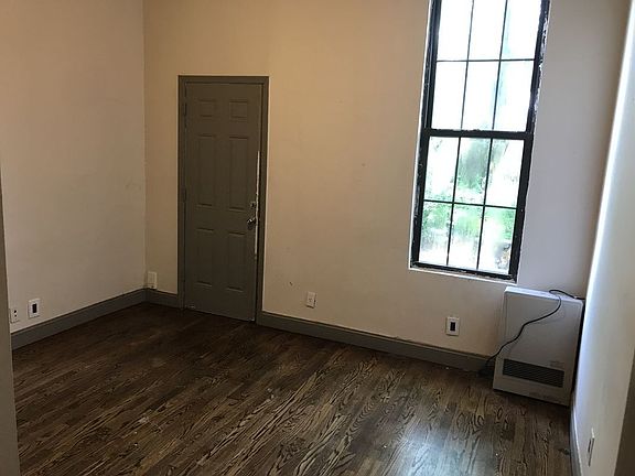 5th image of 1248 Dekalb Ave APT 1R