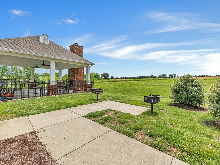 213 John Duke Tyler Blvd — Photo 52
