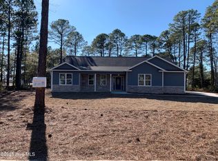 80 Pinewood Dr, Carolina Shor, NC 28467