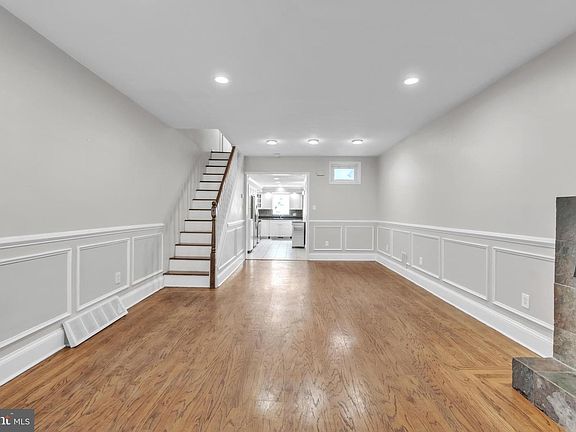 2nd image of 719 N Uber St