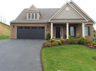 1745 Medinah Cir, Salem, VA 24153
