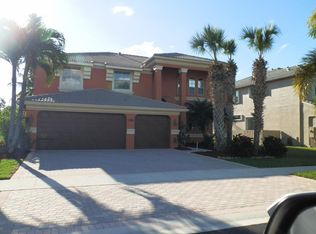 2286 Ridgewood Cir, Royal Palm Beach, FL 33411