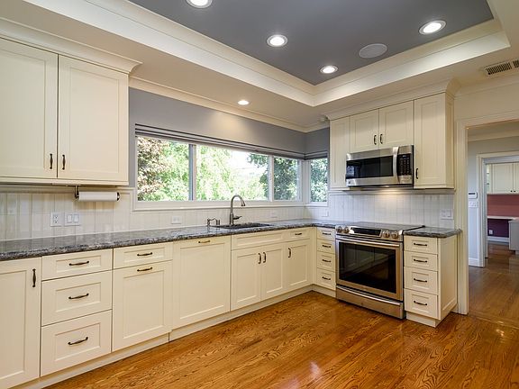 5th image of 1537 Escondido Way