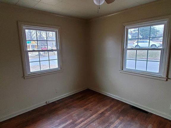 4th image of 4101 Peterson Ave