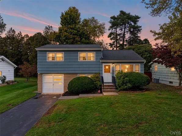 142 Lynhurst Ave, North Syracuse, NY 13212