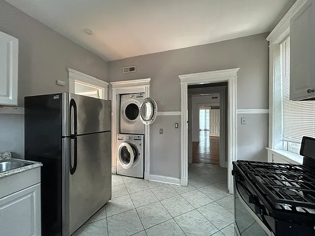 6041 Waterman Blvd — Photo 15