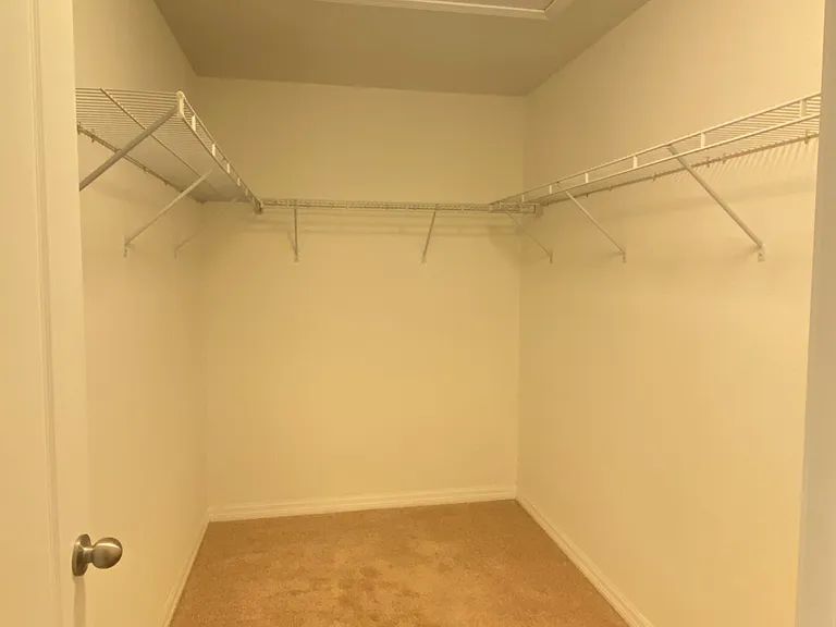 14849 Driftwater Dr — Photo 24