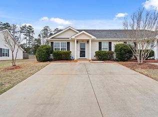 104 Shamrock Dr, Greenwood, SC 29649