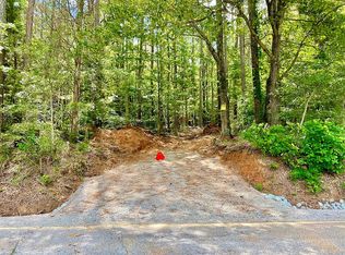 Highway 114, Hollow Rock, TN 38342