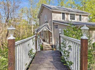 339 Christa Jeau Lea Ln, Grafton, WV 26354