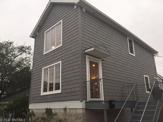 1st image of 27 Melba Ct