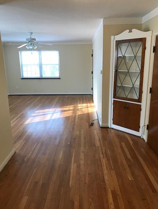 1st image of 1680 Northwest Blvd APT B