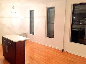 Rented by Rapid Realty Cobble Hill