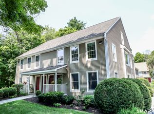 56 Portland Ave UNIT 3, Redding, CT 06896