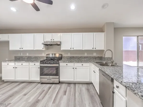 1300 Dream Bridge Dr, Las Vegas, NV 89144
