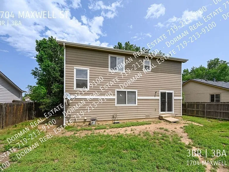 1704 Maxwell St — Photo 22