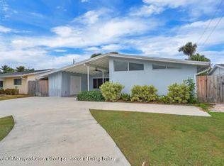 538 Riverside Dr, Palm Beach Gardens, FL 33410