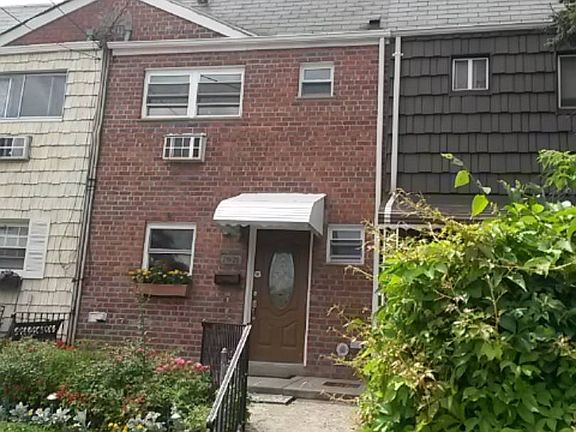 2nd image of 2822 Gerritsen Ave