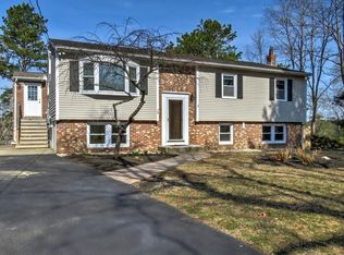 29 Adams St, Plymouth, MA 02360