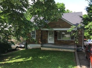 1523 Shingo Ave, Louisville, KY 40215