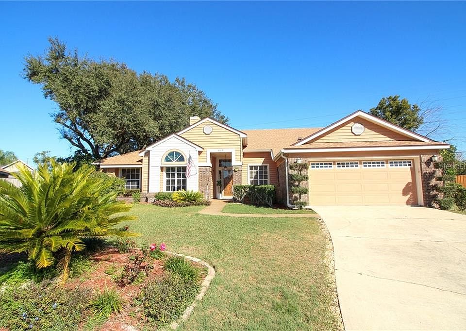 1st image of 489 Elmwood Cir