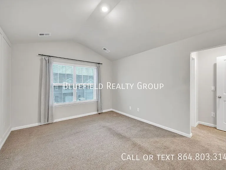 1329 Wunder Way — Photo 15