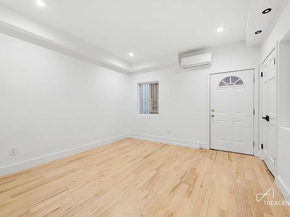 5th image of 377A Nostrand Ave