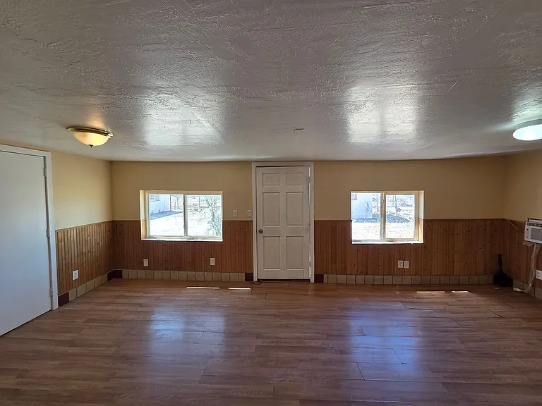 1469 W Virgil Dr — Photo 33