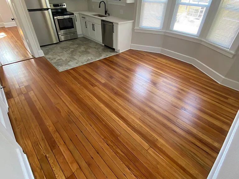 423 Lafayette Ave — Photo 8