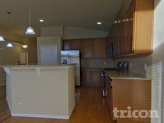 5th image of 8378 Hardwood Cir