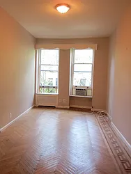 Rented by Luxor Homes & Investment Realty