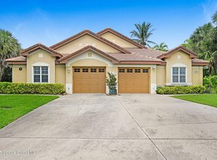 102 Caledonia Dr, Melbourne Beach, FL 32951