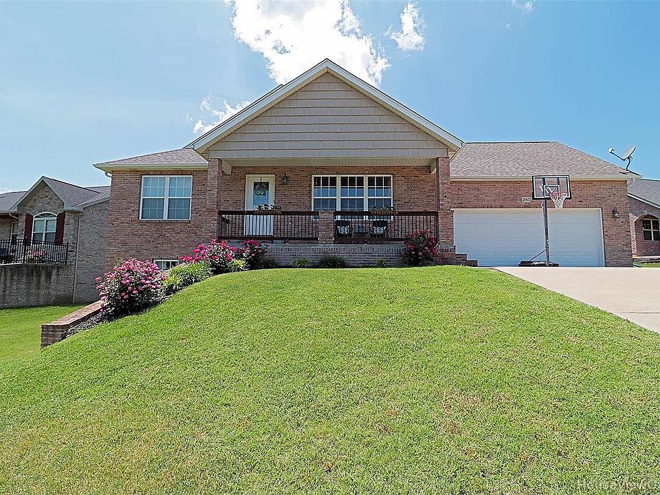 1st image of 2065 Woodland Hills Dr