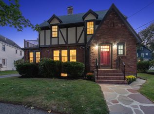 14 Edgehill Rd, Arlington, MA 02474