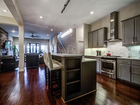 2nd image of 6706 Beth Ct