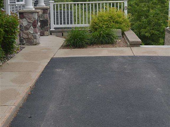 5th image of 1430 Forest Park Dr Unit 8