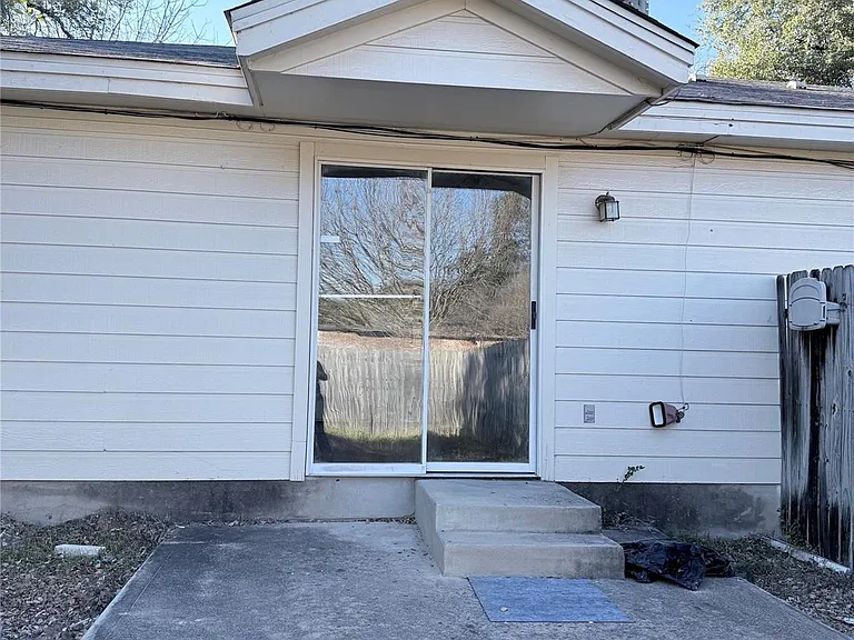 8621 Talyne Chaise Cir #B — Photo 21