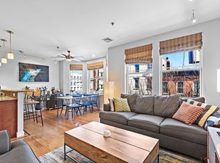 207 2nd St APT 3B, Hoboken, NJ 07030